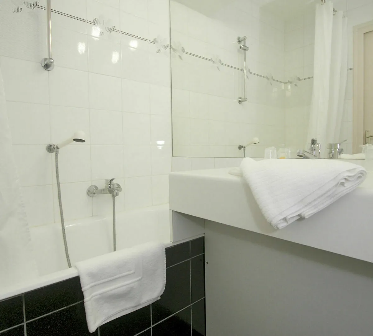 *** Appart hôtel Louison Appart&Suite Quiberon France